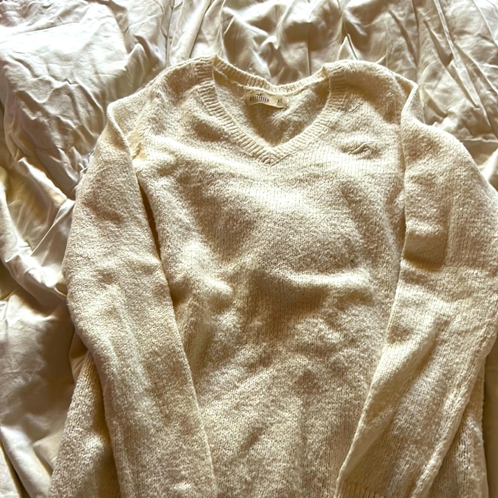 Cute lightweight sweater